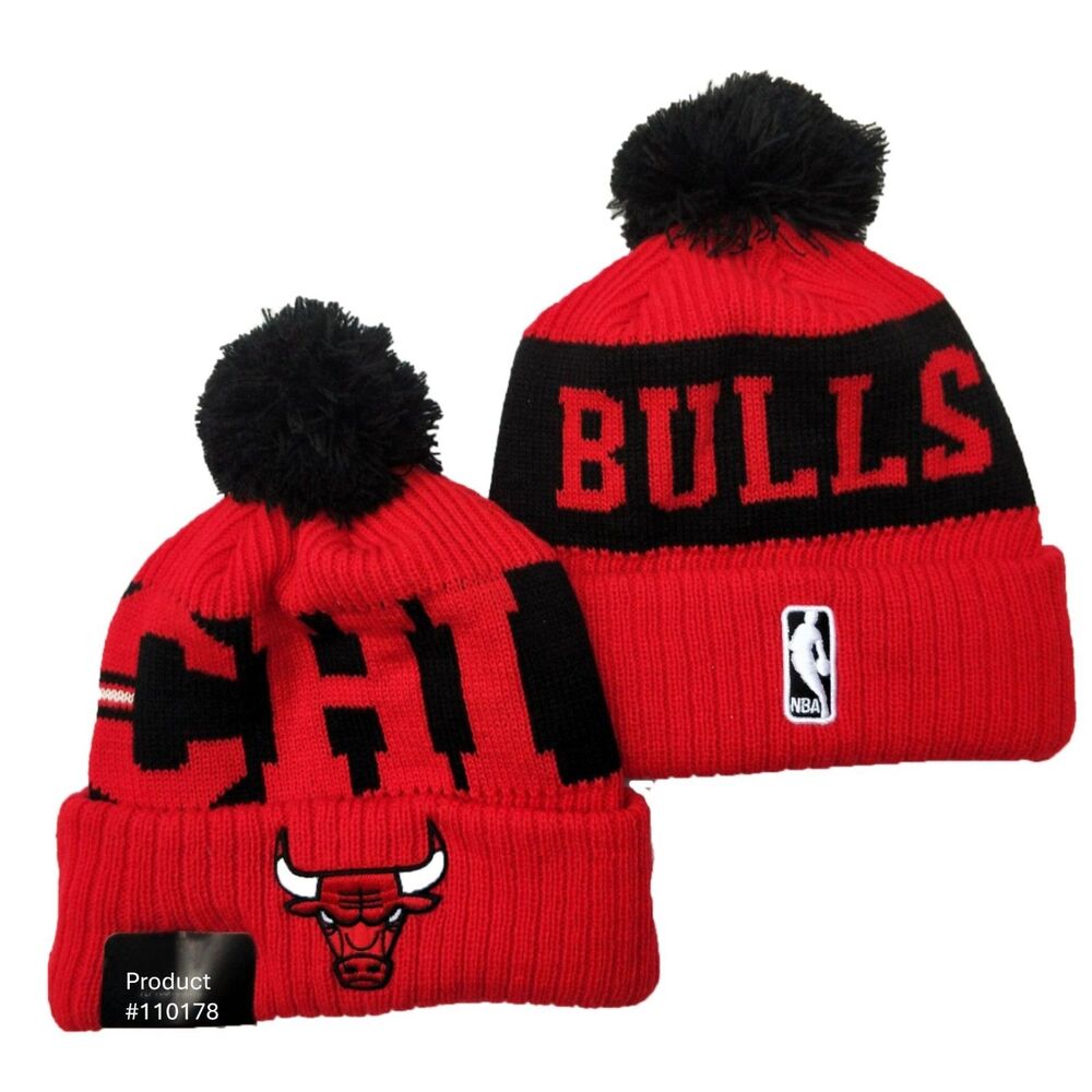 NWT Chicago Bulls Waffle Knit Sports Pom Beanie Fleece Lining OSFA Unisex